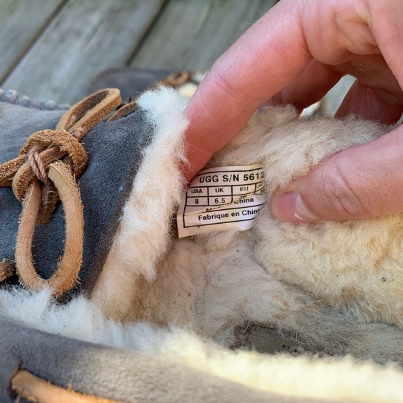 UGG Moccasins, Like-New Condition - Picture 6 of 7